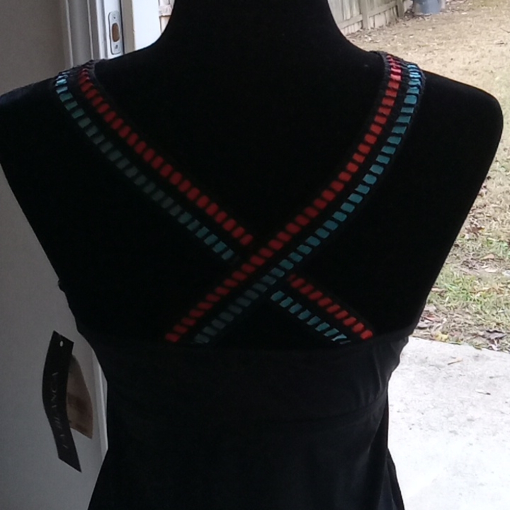 Top - Picture 4 of 5